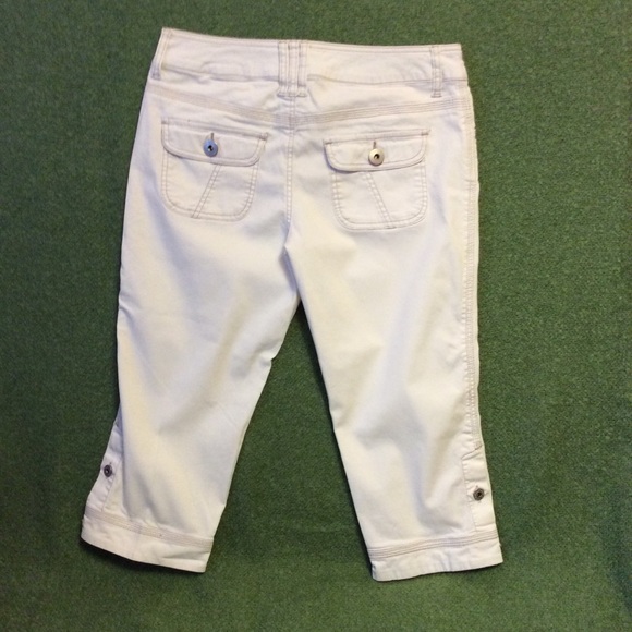 Smart set beige Capri pants - Picture 2 of 6